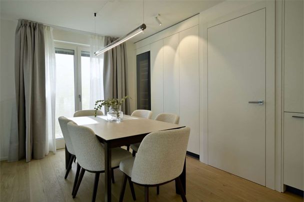 4.5 Zimmer, 203 m² - Foto 1