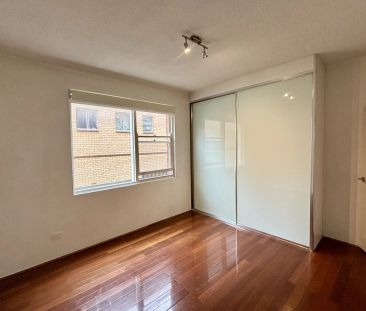 Spacious 2-bedroom Unit in Allawah - Photo 3