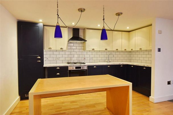 1 bedroom semi-detached house to rent - Photo 1