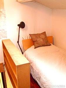 Logement à Paris, Location meublée - T4 - Place de la République (PA-1684) - Photo 5