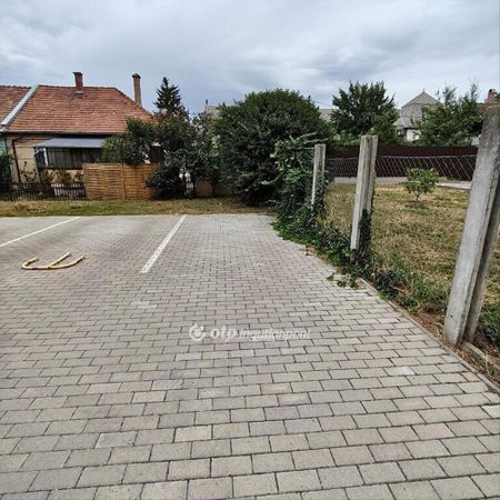 Kiadó újszerű állapotú lakás - Nyíregyháza - Fotó 3