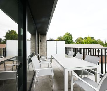 Nieuwbouw appartement met zonnepanelen in hartje Ardooie! - Foto 1