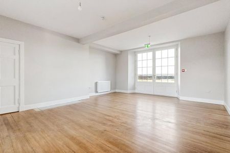 7 bedroom detached house to rent - Photo 3