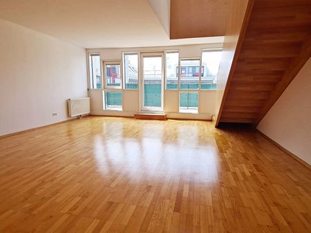 TOPGELEGENHEIT, 113 m2 Neubau mit 39 m2 Freifläche, Wohnküche, 2 Zimmer, Wannenbad, Parketten, Innstraße - Photo 2