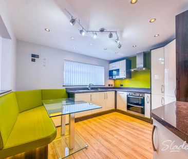 2 bedroom flat to rent - Photo 6