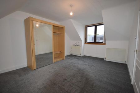 2 bedroom semi-detached house to rent - Photo 4