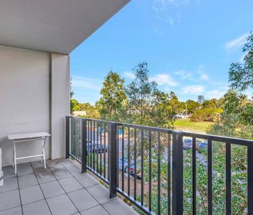 Modern Comfort & Space - Photo 6