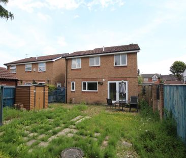 3 bedroom detached house to rent - Photo 3