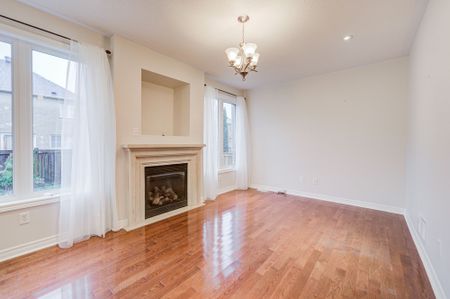 For Lease - 123 Oakborough Drive, Markham, Ontario - Photo 2