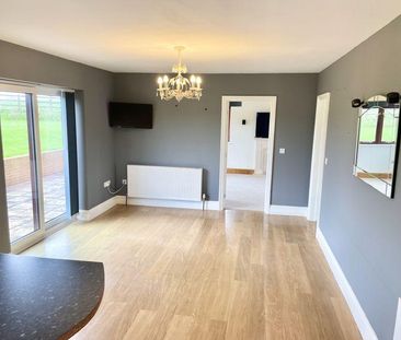 3 bedroom detached house to rent - Photo 2