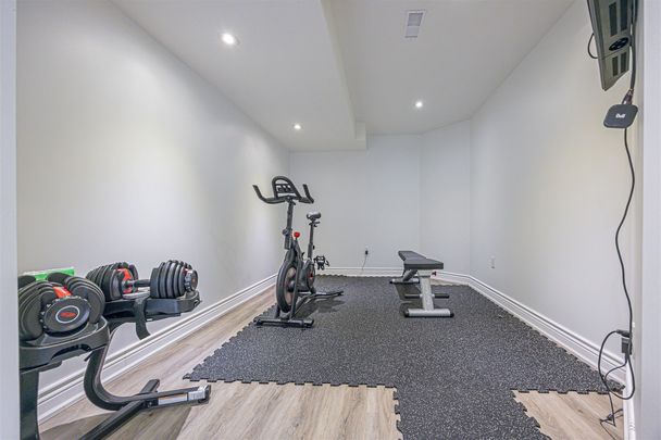 For Lease - 159 Jefferson Forest Drive, Richmond Hill, Ontario - Photo 1