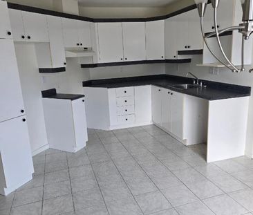 4 et 1/2 à louer (Style Condo) - Rue de la Prairie - Saint-Jean-Chr... - Photo 1