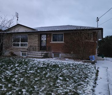 For Lease - 611 Geneva Street Unit# upper, St. Catharines, Ontario - Photo 1