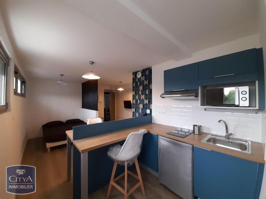 Location Appartement 1 pièce 25m² CHANGE 53810 - Photo 1