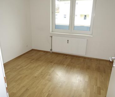 Schöne 3 Zimmer Wohnung in Edt bei Lambach mit Loggia - Foto 4