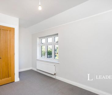 2 bedroom semi-detached house to rent - Photo 3