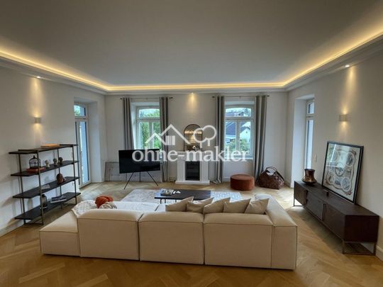 Lichtdurchflutete Luxus-4-Zimmer-Altbauwohnung mit 2-Bergblick-Balkonen (möbliert oder unmöbliert) - Photo 1