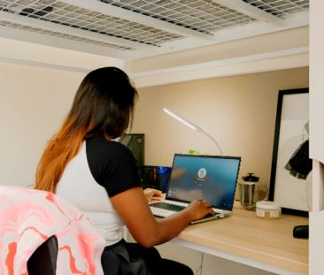 Single Lofts-Single Loft Large - Photo 2