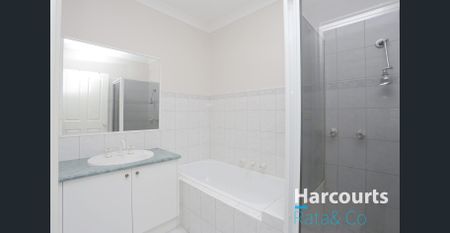 A Beautiful Blend of Comfort and Convenience - Photo 5