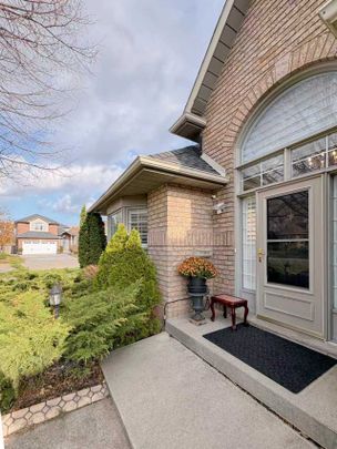 For Lease - 32 Red Haven Drive, Grimsby, Ontario - Photo 1