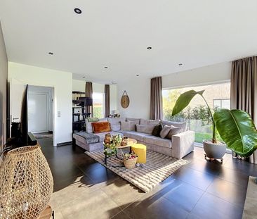 Recente halfopen woning met 3 ruime slaapkamers! - Foto 3