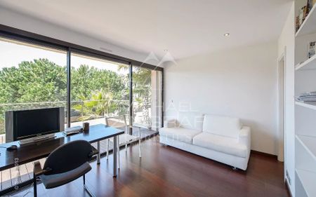 Proche Cannes - superbe villa vue mer - Photo 2