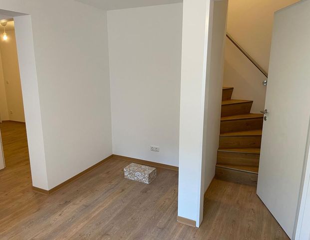 RESERVIERT - Tolle 3 Zi-Whg. über 2 Ebenen mit 2 Eingängen im Erdgeschoss - Photo 1