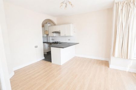 York Road, Southend-On-Sea - Photo 3