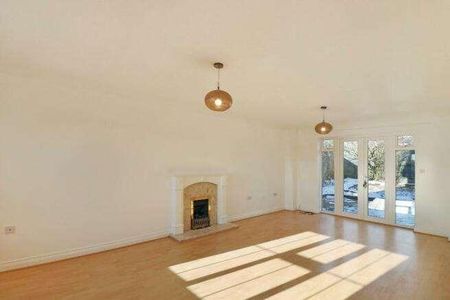 Frank Edinger Close, Kennington, Ashford, TN24 - Photo 2