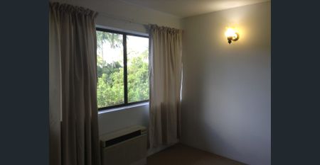 Spacious 2 bedroom unit in Mackay CBD - Photo 4