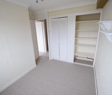 2 bedroom maisonette to rent - Photo 2