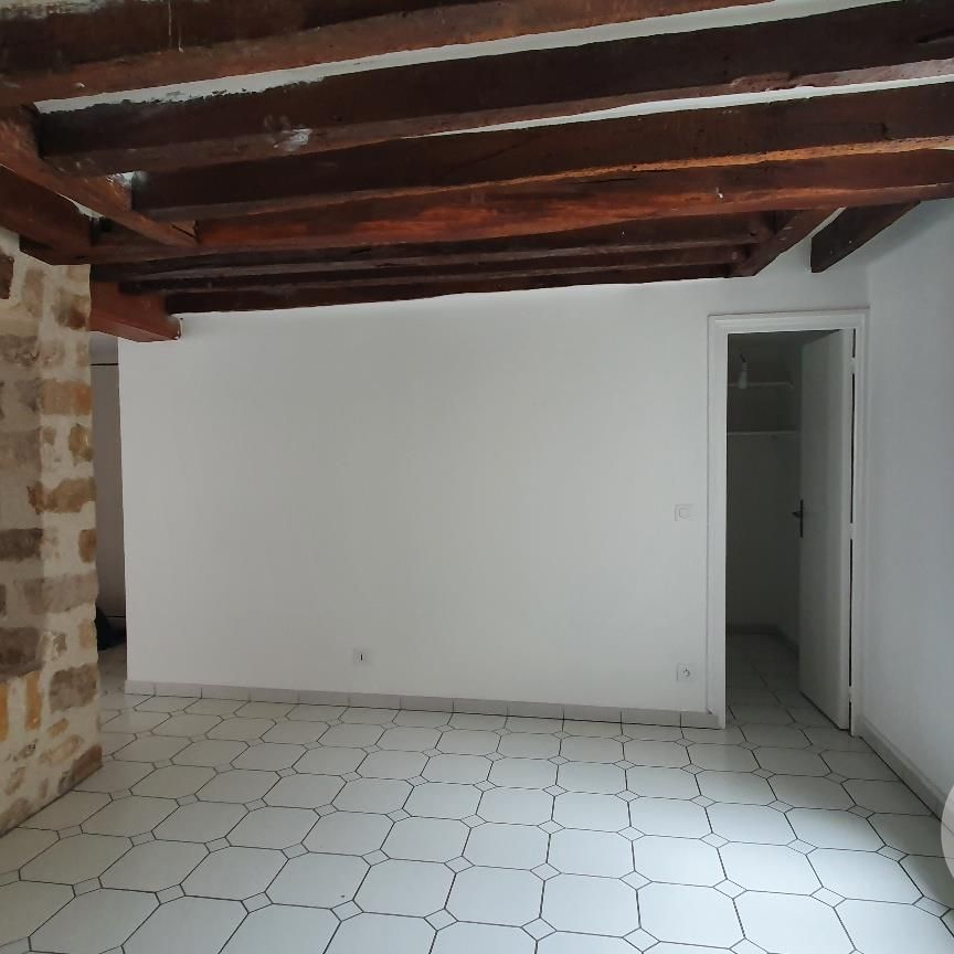 Location Appartement 5 pièces 94m² FONTAINEBLEAU 77300 - Photo 1