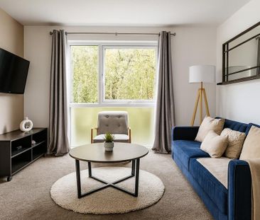 2 bedroom flat to rent - Photo 2