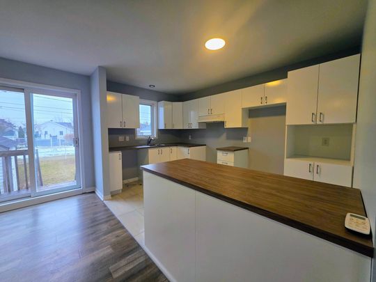 Appartement - 105 Rue Perron - Photo 1