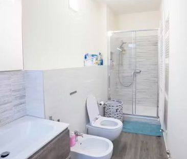 Via Alessandro Tiarini, Bologna, Emilia-Romagna 40129 - Photo 5