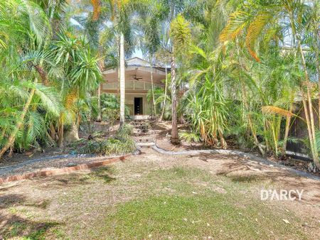 24 CANBERRA DR - Photo 5