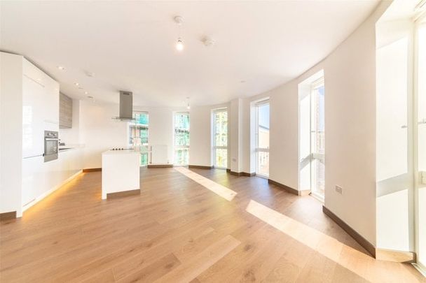 Station Square, Cambridge, Cambridgeshire, CB1 2GB - Photo 1