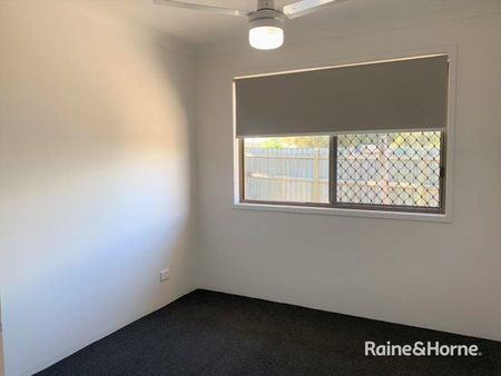 Marina & Boat Club - who could ask for more ... - Photo 4