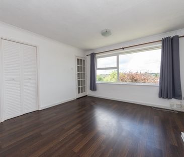 2 Bed Maisonette, Porlock Drive, LU2 - Photo 4