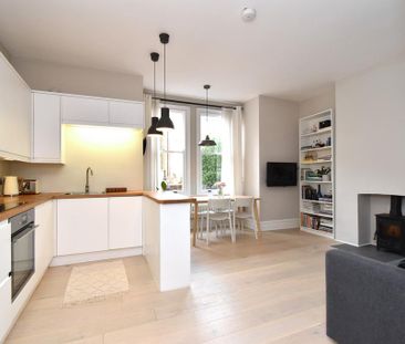 2 bedroom terraced house to rent - Photo 4