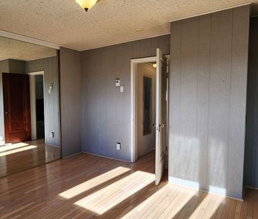 For Lease - 20812 Dalton Road, Georgina, Ontario - Photo 2