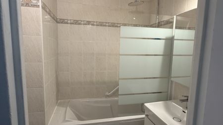 appartement Centre ville - Photo 2