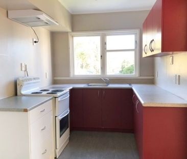 Riverside Apartment 2 Bedroom - Photo 3