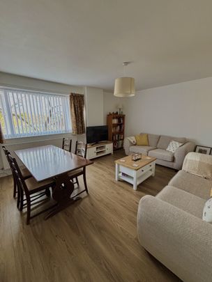 Dairy Court, Crewkerne - Photo 1