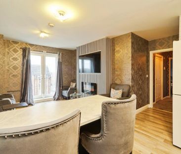 2 bedroom flat to rent - Photo 3