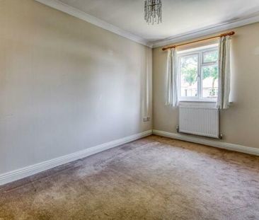 Howards Grove - Photo 5