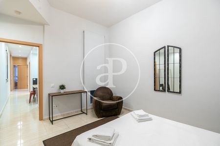 Apartment for rent on Gran Via de les Corts Catalanes - Photo 3