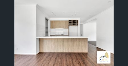 Beautiful 4 Bedroom Family Home With 2 Living Spaces! 36 Goshawk Street, Beveridge - Photo 5