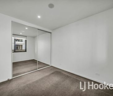Modern Apartment Living Opposite Westfield Knox - Photo 6