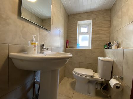 Richmond Road, Roath - Photo 4